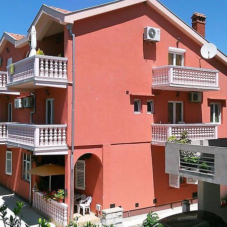 Apartments Tasija Тиват Екстер'єр фото