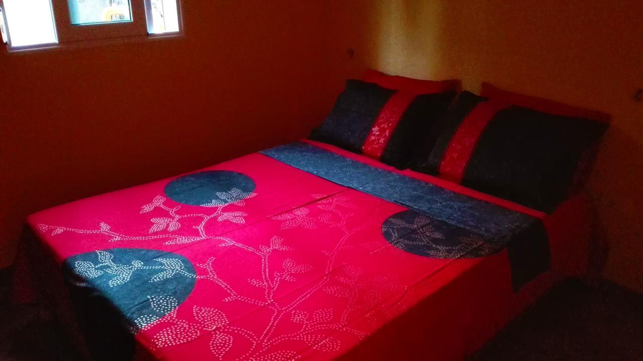 Apartments Tasija Тиват Екстер'єр фото