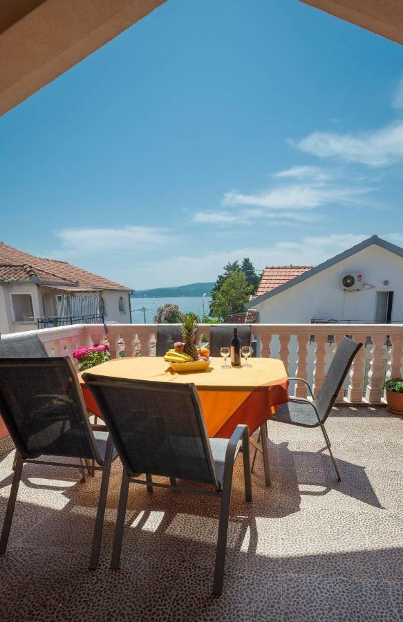 Apartments Tasija Тиват Екстер'єр фото